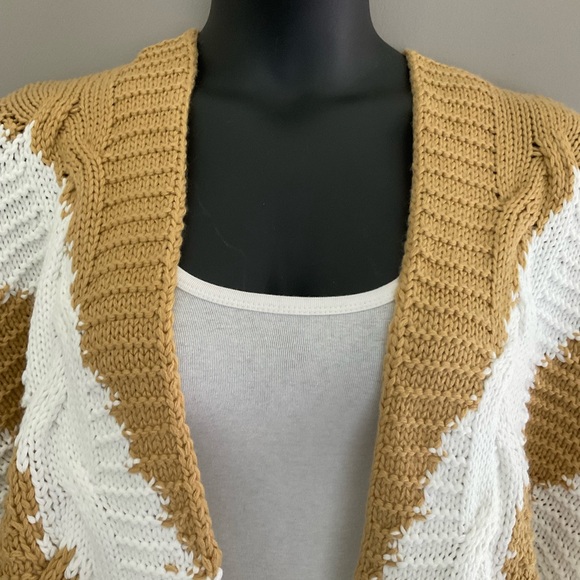 striped knit cardigan - Picture 4 of 9